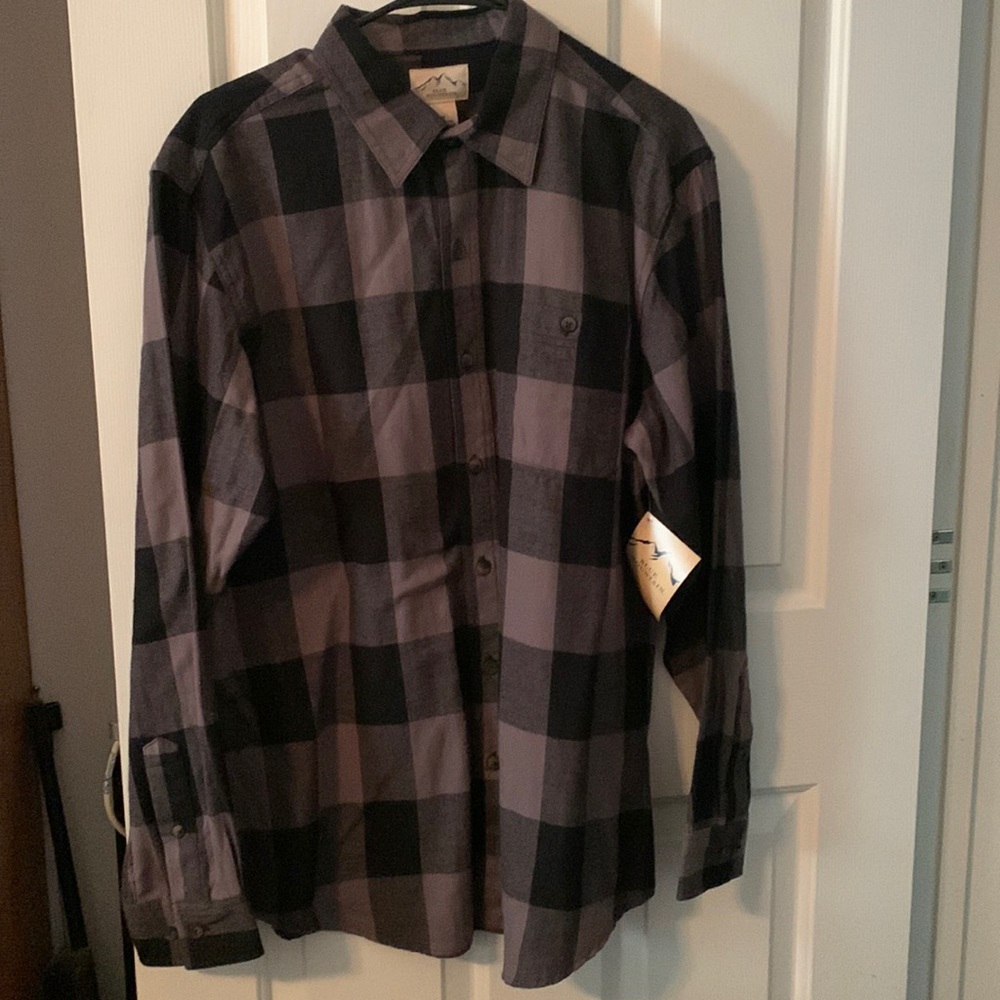 Long sleeve button up shirt